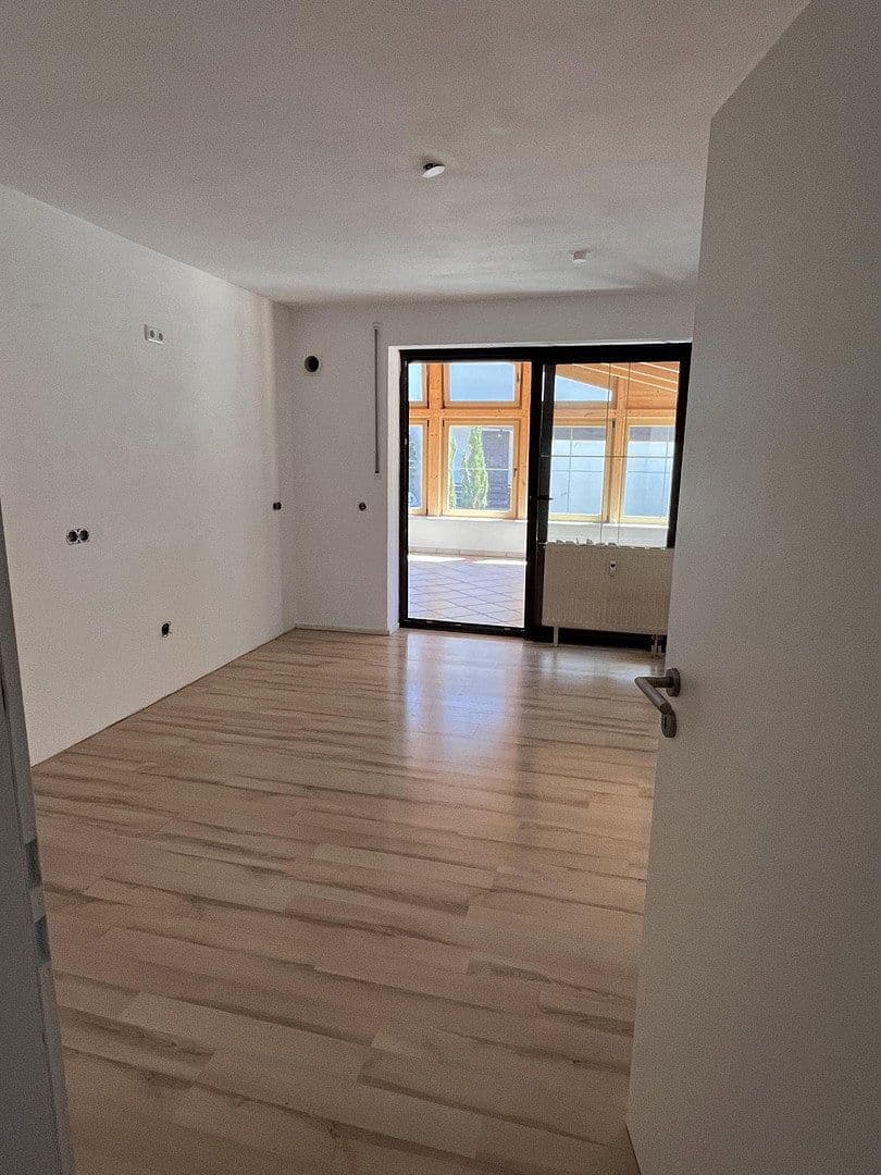 Prenájom bytu 5-izbový 124 m², Petristr. 7, Meitingen, Bavorsko Prenájom bytu 5-izbový 124 m², Petristr. 7, Meitingen, Bavorsko