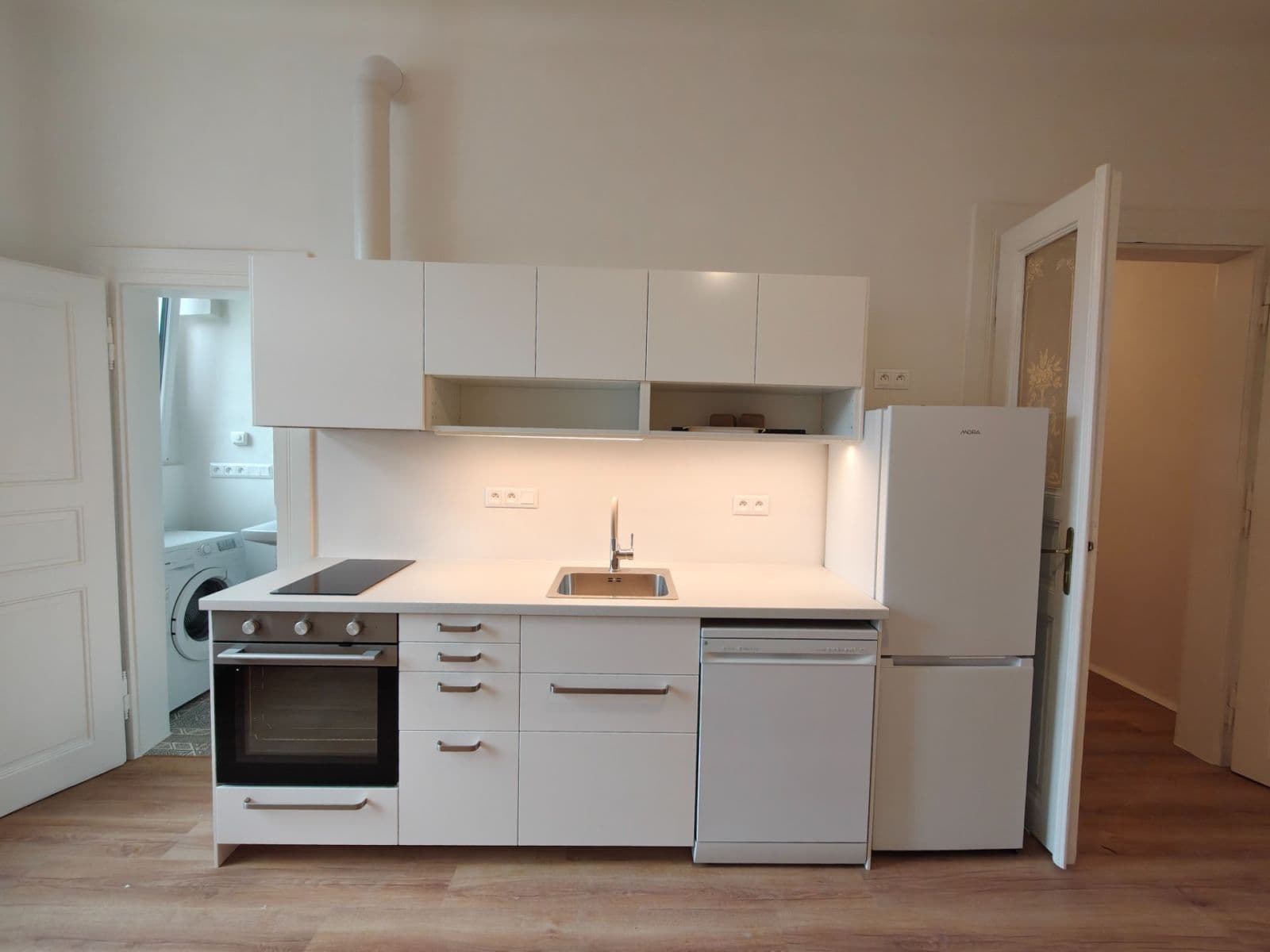 Prenájom bytu 2-izbový 68 m², Žitomírská, Praha, Praha Prenájom bytu 2-izbový 68 m², Žitomírská, Praha, Praha