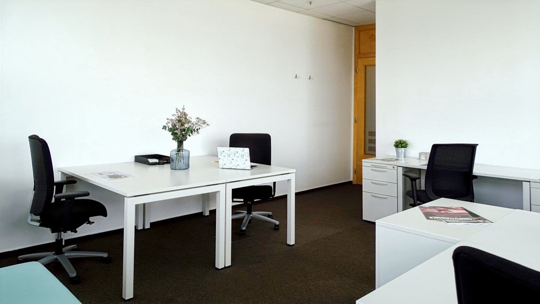 Prenájom kancelárie 60 m², Holandská, Brno, Jihomoravský kraj Prenájom kancelárie 60 m², Holandská, Brno, Jihomoravský kraj