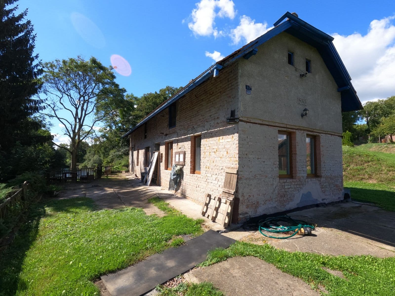 Predaj domu 140 m², pozemok 3.550 m², Kojice, Pardubický kraj Predaj domu 140 m², pozemok 3.550 m², Kojice, Pardubický kraj