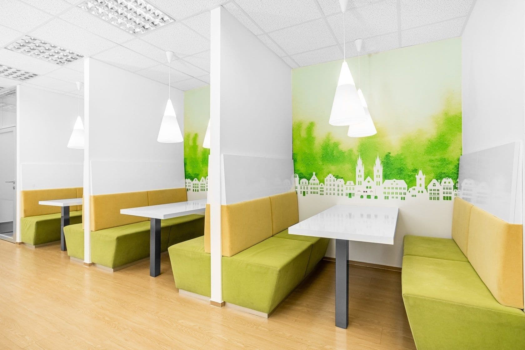 Prenájom kancelárie 60 m², Dělnická, Praha, Praha Prenájom kancelárie 60 m², Dělnická, Praha, Praha
