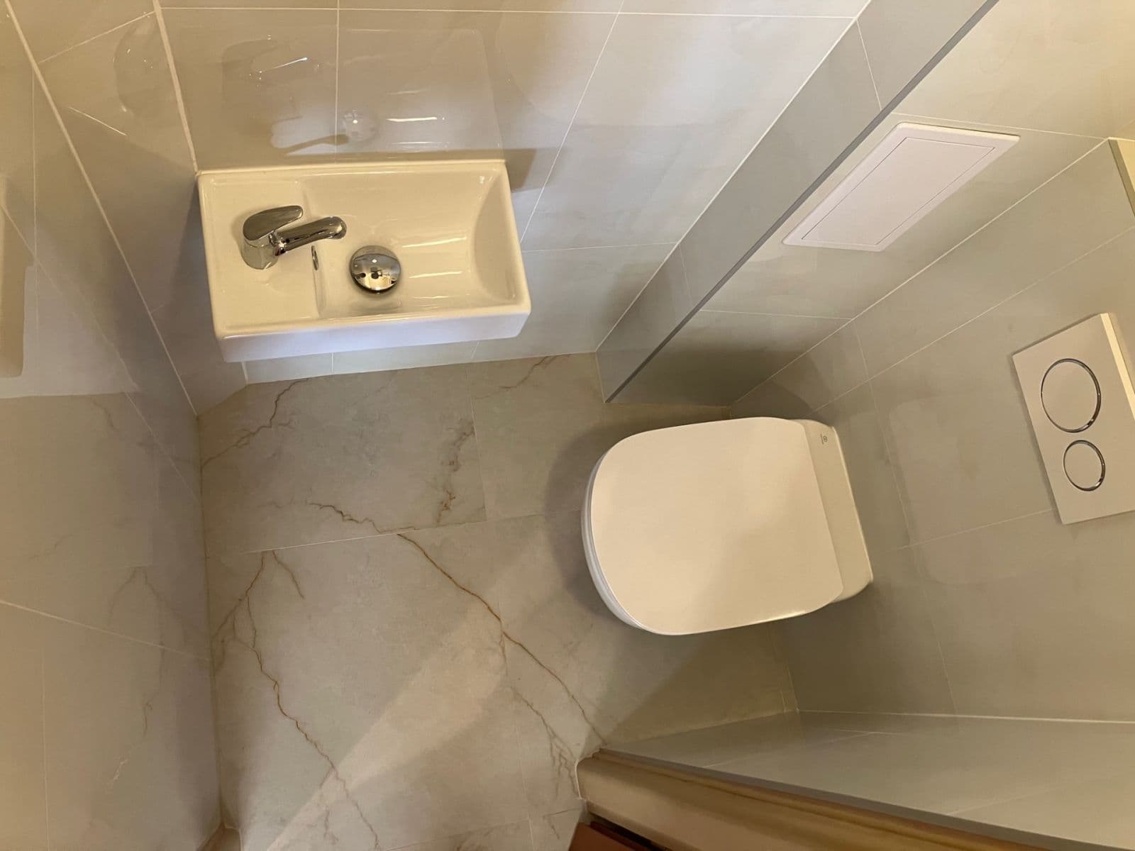 Prenájom bytu 2-izbový 52 m², Srbínská, Praha, Praha Prenájom bytu 2-izbový 52 m², Srbínská, Praha, Praha