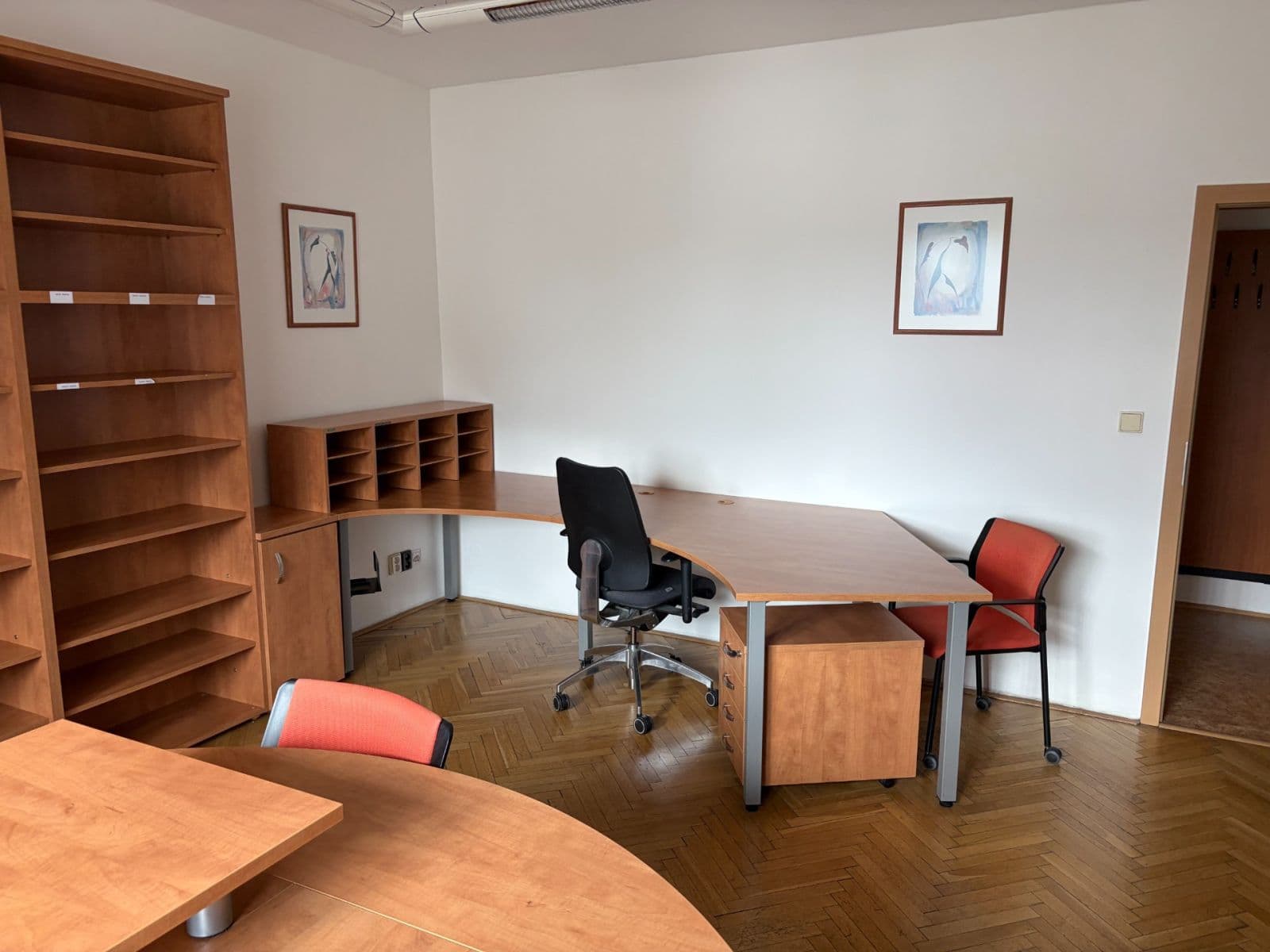 Prenájom nebytového priestoru 120 m², Hornokrčská, Praha, Praha Prenájom nebytového priestoru 120 m², Hornokrčská, Praha, Praha