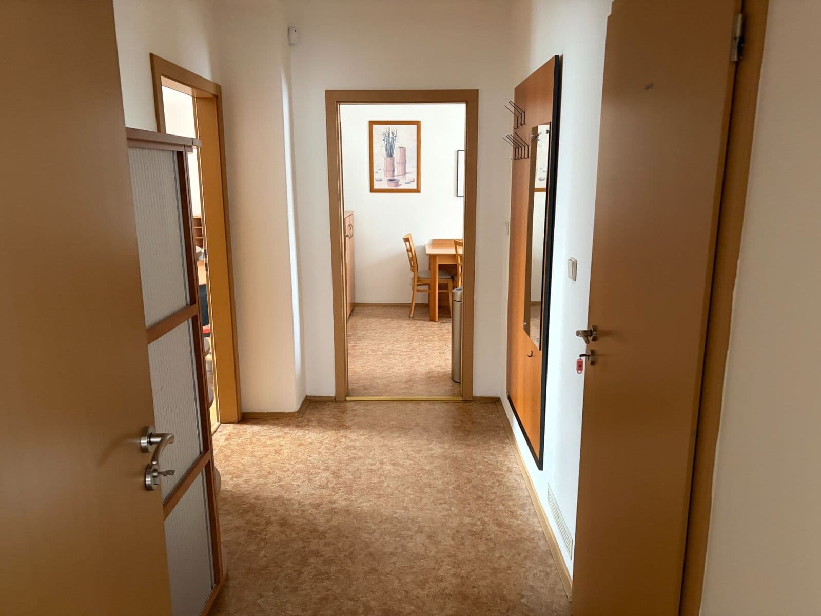 Prenájom nebytového priestoru 120 m², Hornokrčská, Praha, Praha Prenájom nebytového priestoru 120 m², Hornokrčská, Praha, Praha