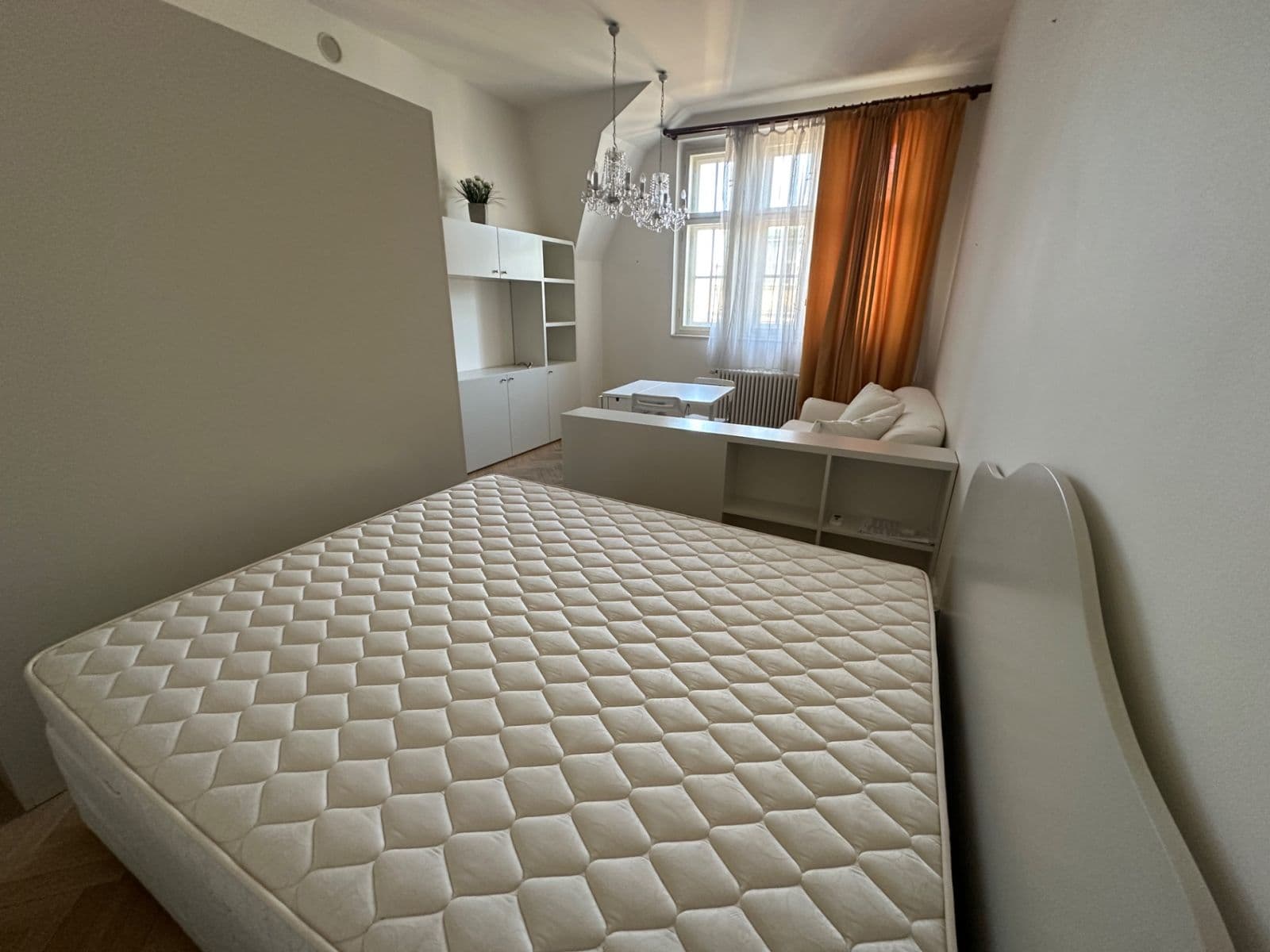 Prenájom bytu 1-izbový 31 m², Valentinská, Praha, Praha Prenájom bytu 1-izbový 31 m², Valentinská, Praha, Praha