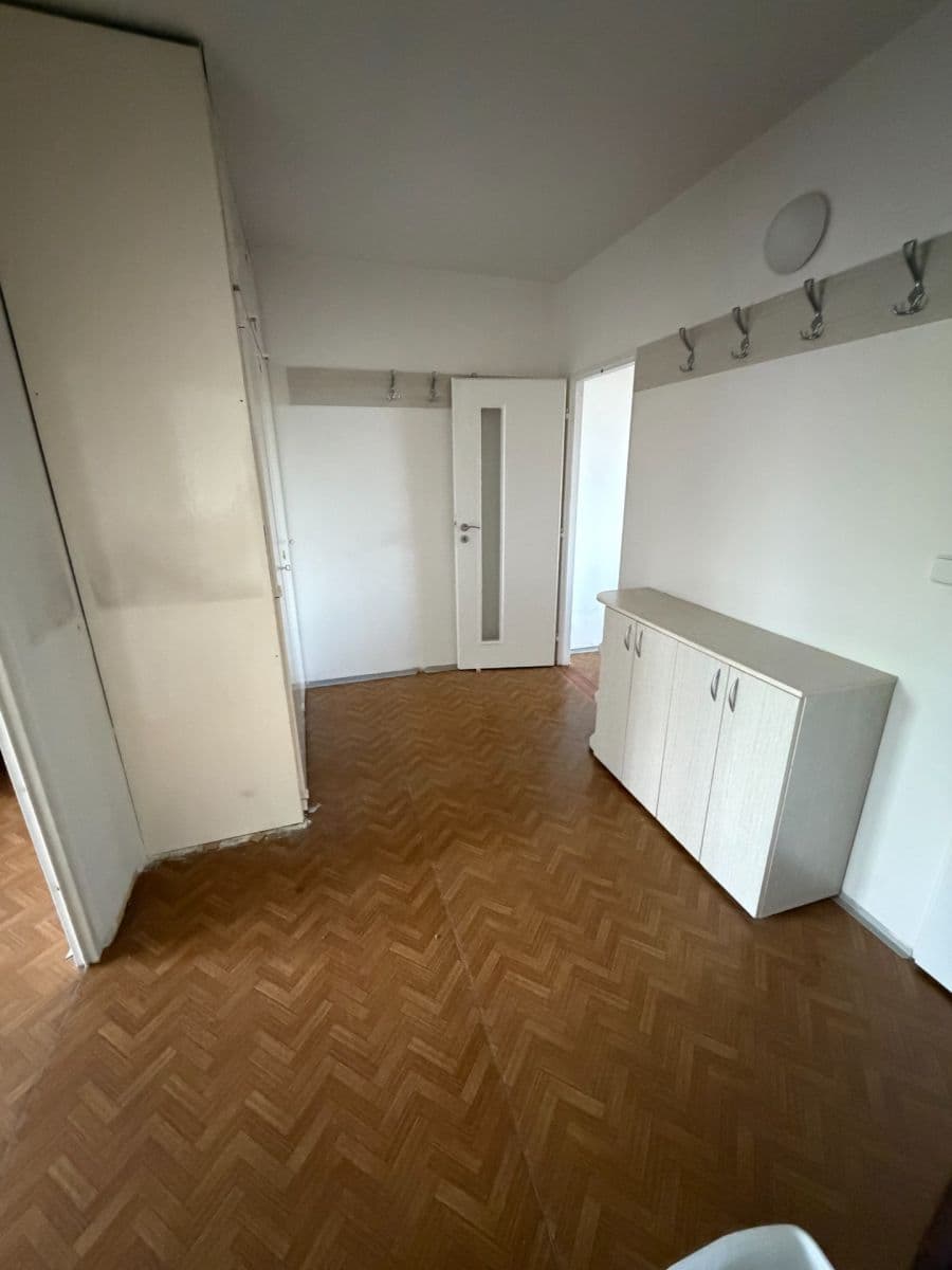 Predaj bytu 2-izbový 54 m², Prostějovská, Brno, Jihomoravský kraj Predaj bytu 2-izbový 54 m², Prostějovská, Brno, Jihomoravský kraj