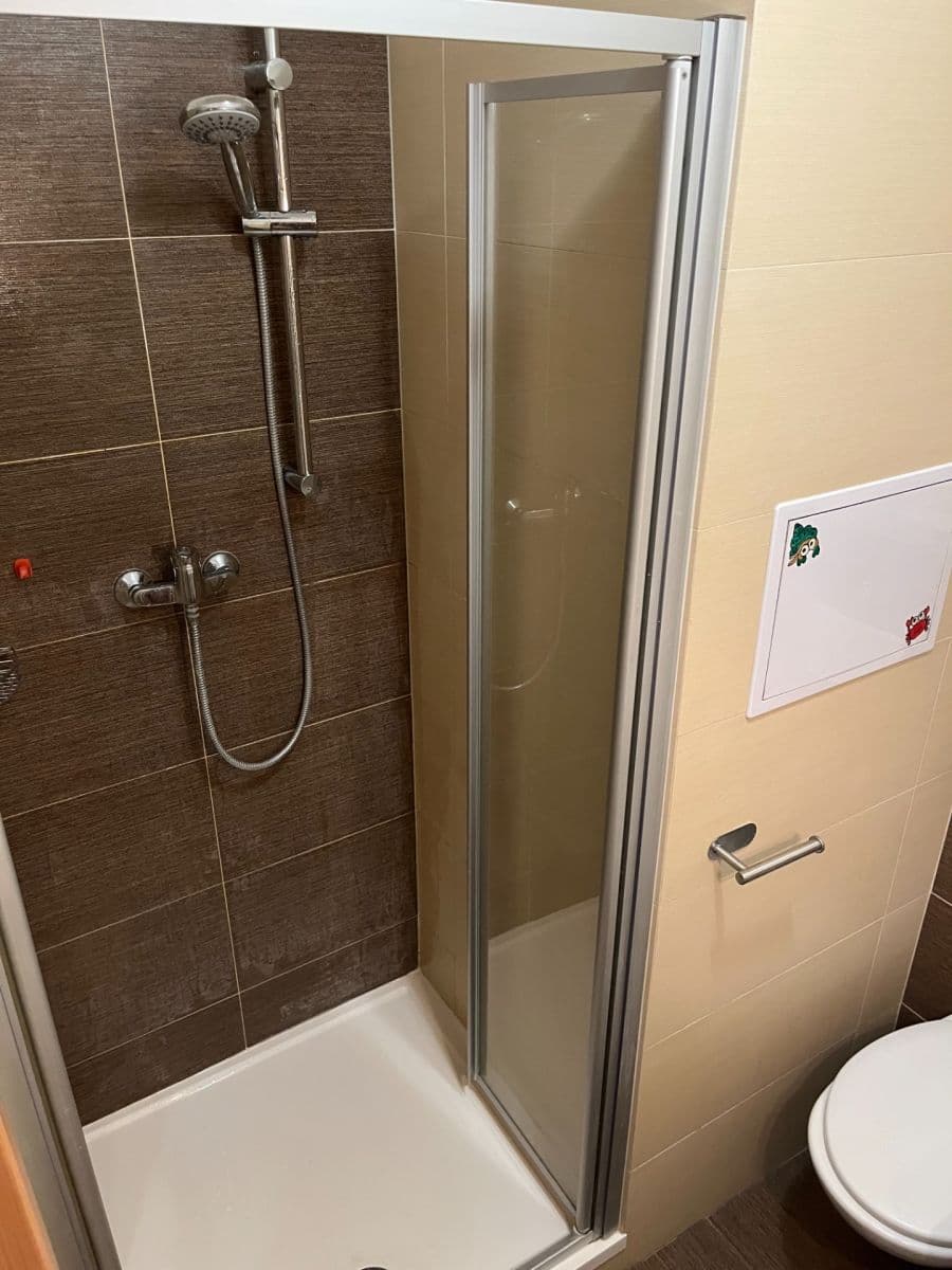 Prenájom bytu 1-izbový 23 m², Lužická, Olomouc, Olomoucký kraj Prenájom bytu 1-izbový 23 m², Lužická, Olomouc, Olomoucký kraj