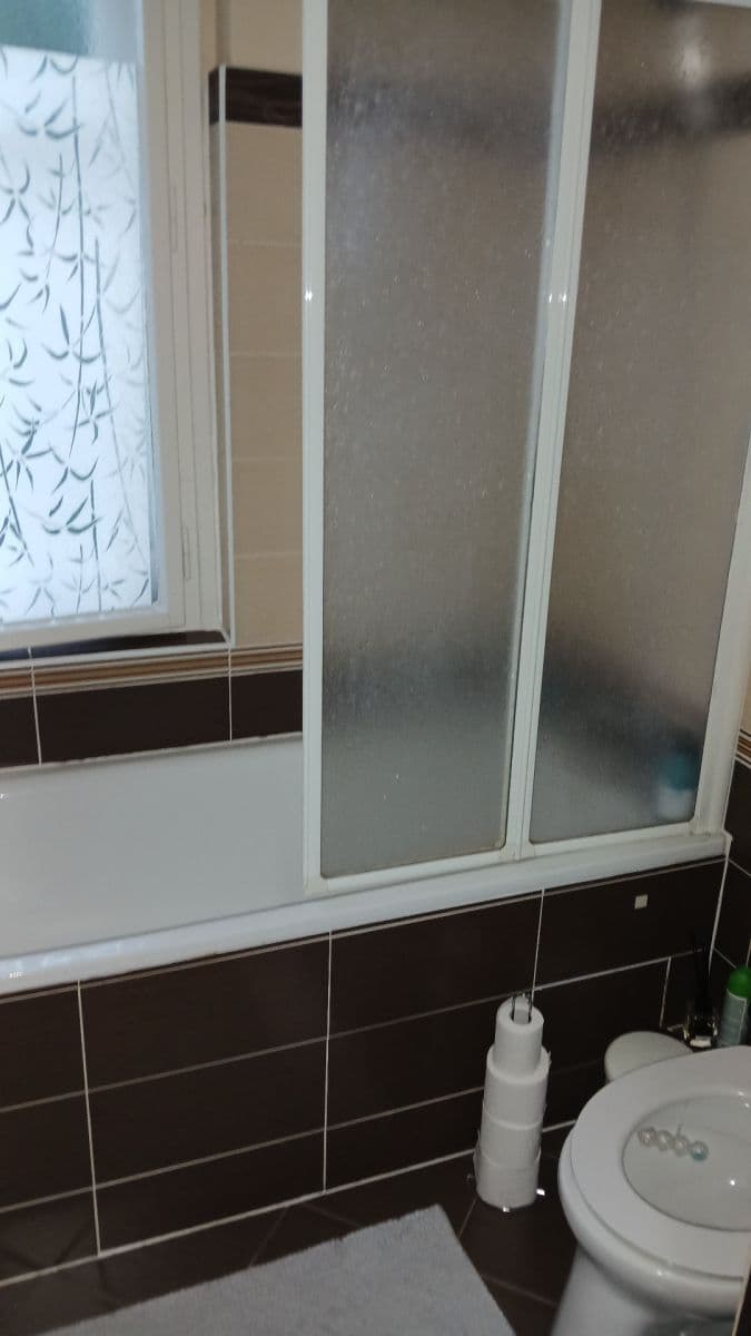 Prenájom bytu 2-izbový 40 m², Půlkruhová, Praha, Praha Prenájom bytu 2-izbový 40 m², Půlkruhová, Praha, Praha