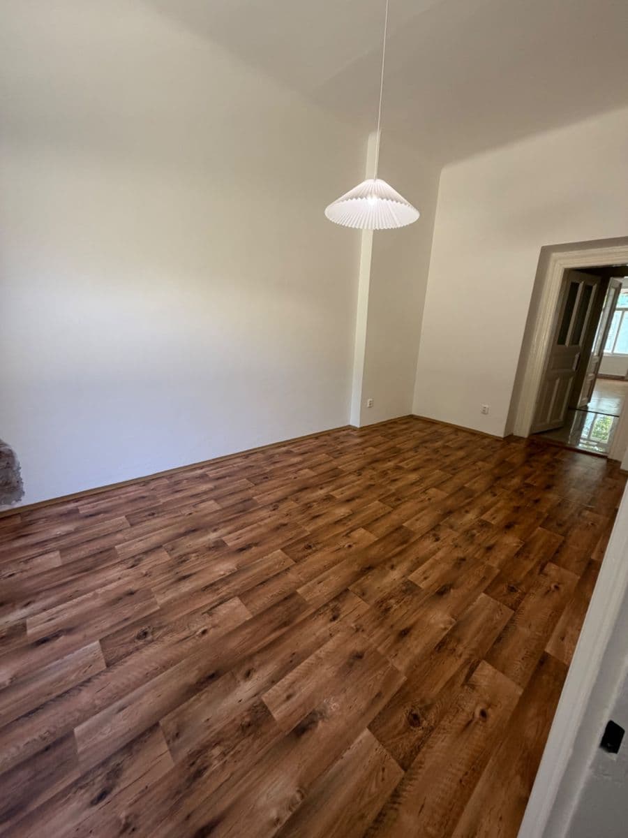 Prenájom bytu 2-izbový 59 m², Chodská, Praha, Praha Prenájom bytu 2-izbový 59 m², Chodská, Praha, Praha