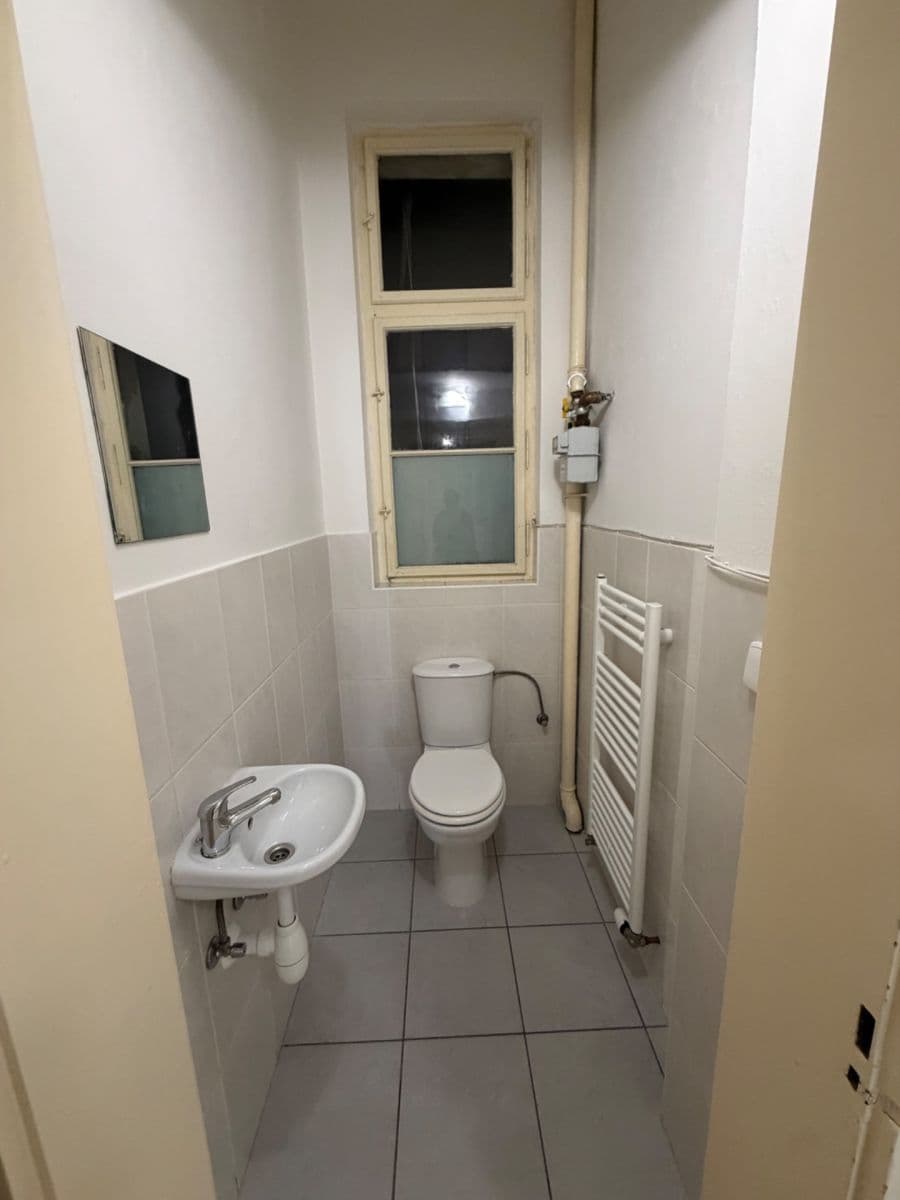 Prenájom bytu 2-izbový 59 m², Chodská, Praha, Praha Prenájom bytu 2-izbový 59 m², Chodská, Praha, Praha