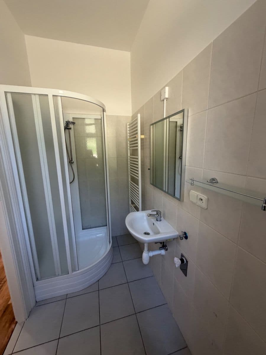 Prenájom bytu 2-izbový 59 m², Chodská, Praha, Praha Prenájom bytu 2-izbový 59 m², Chodská, Praha, Praha