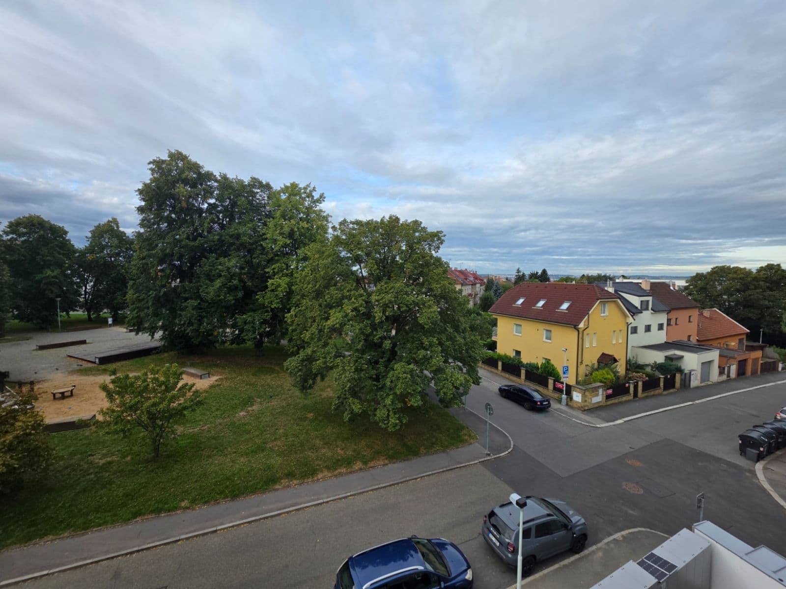 Prenájom bytu 2-izbový 45 m², K Lipám, Praha, Praha Prenájom bytu 2-izbový 45 m², K Lipám, Praha, Praha