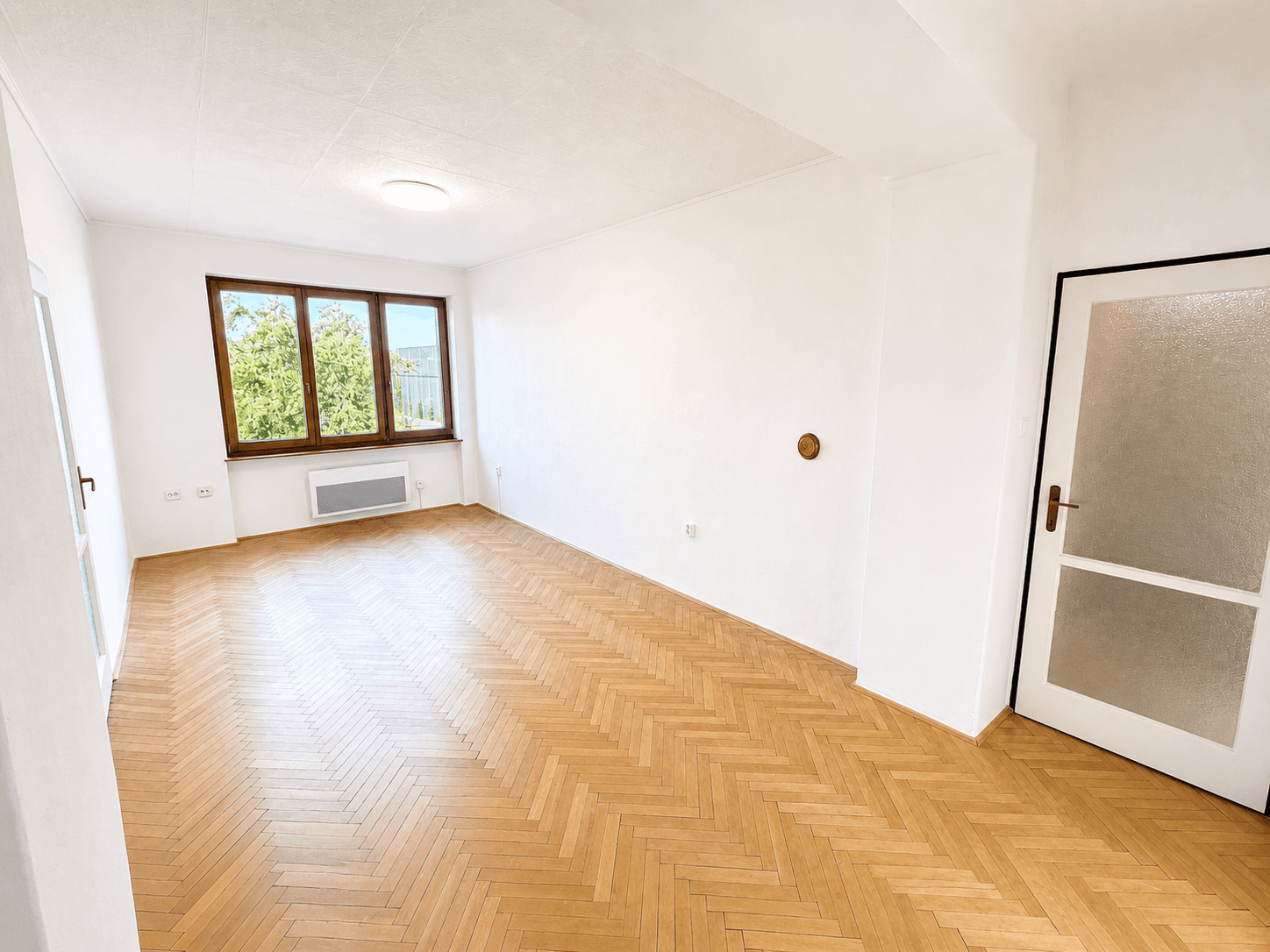 Predaj bytu 3-izbový 60 m², Školní, Průhonice, Středočeský kraj Predaj bytu 3-izbový 60 m², Školní, Průhonice, Středočeský kraj