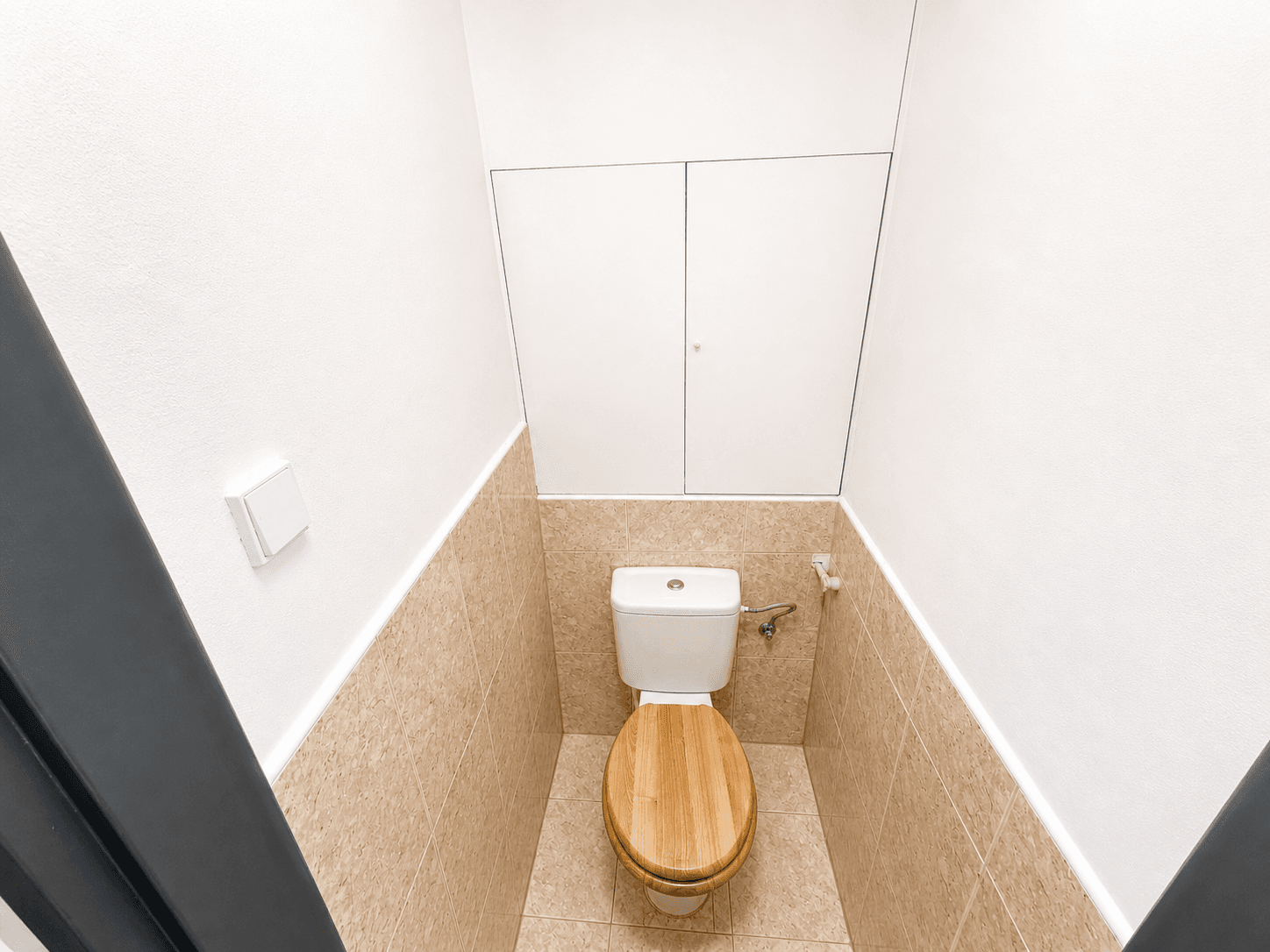 Predaj bytu 3-izbový 60 m², Školní, Průhonice, Středočeský kraj Predaj bytu 3-izbový 60 m², Školní, Průhonice, Středočeský kraj