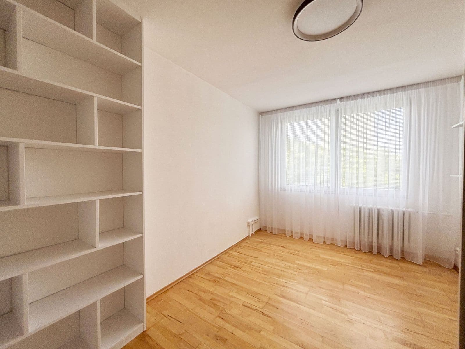 Prenájom bytu 3-izbový 81 m², Květnového vítězství, Praha, Praha Prenájom bytu 3-izbový 81 m², Květnového vítězství, Praha, Praha