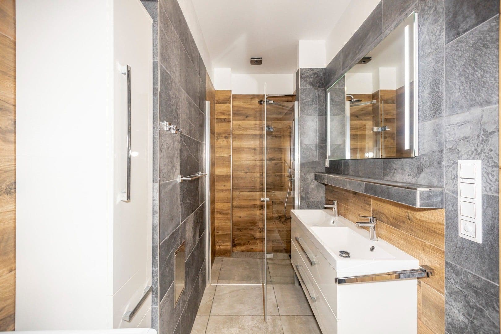 Prenájom bytu 3-izbový 83 m², Kubelíkova, Praha, Praha Prenájom bytu 3-izbový 83 m², Kubelíkova, Praha, Praha