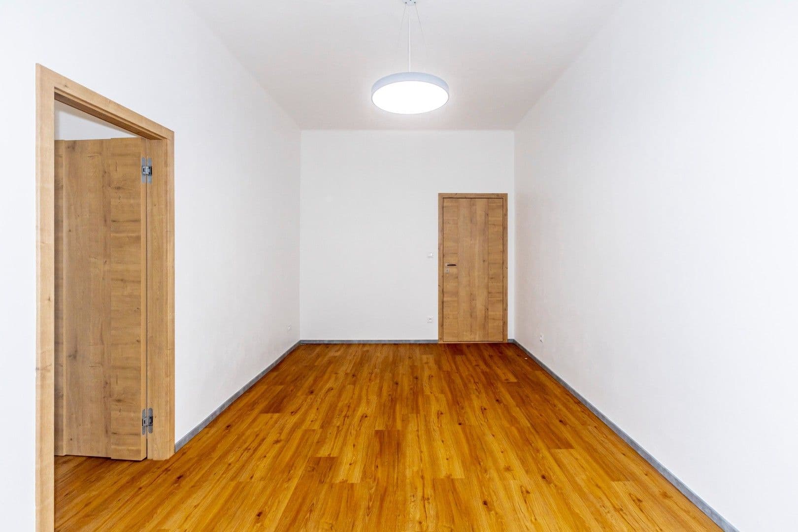 Prenájom bytu 3-izbový 83 m², Kubelíkova, Praha, Praha Prenájom bytu 3-izbový 83 m², Kubelíkova, Praha, Praha