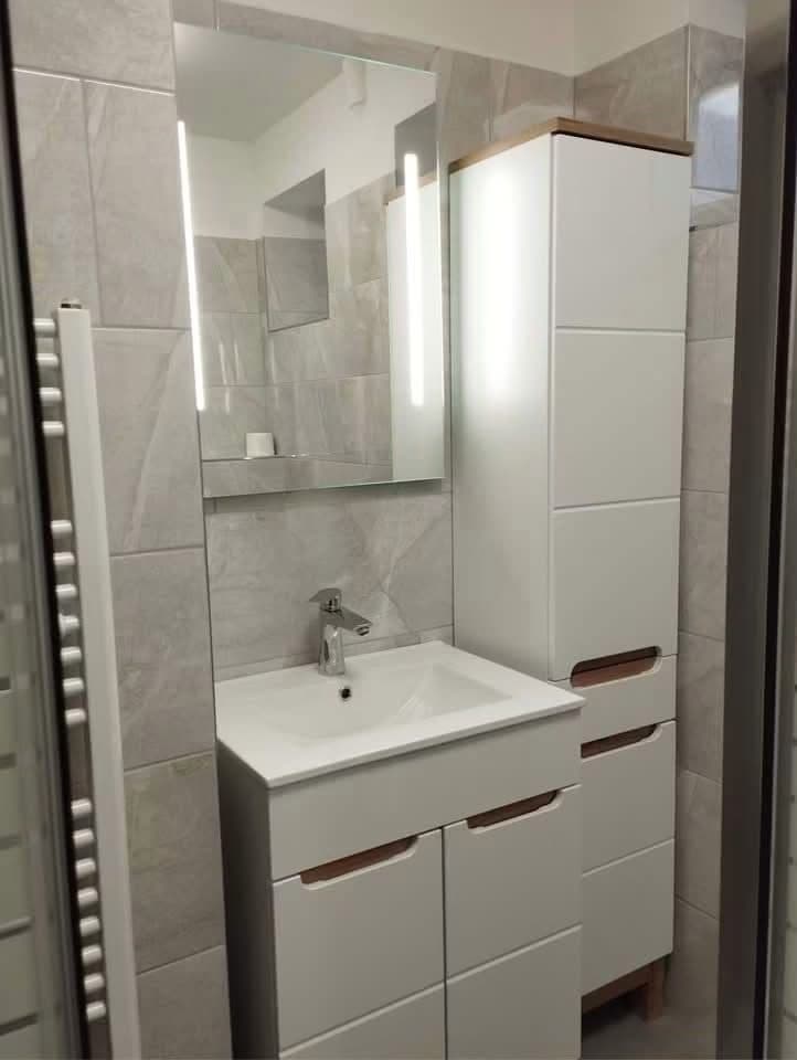 Prenájom bytu 2-izbový 64 m², Větrná, Miroslav, Jihomoravský kraj Prenájom bytu 2-izbový 64 m², Větrná, Miroslav, Jihomoravský kraj