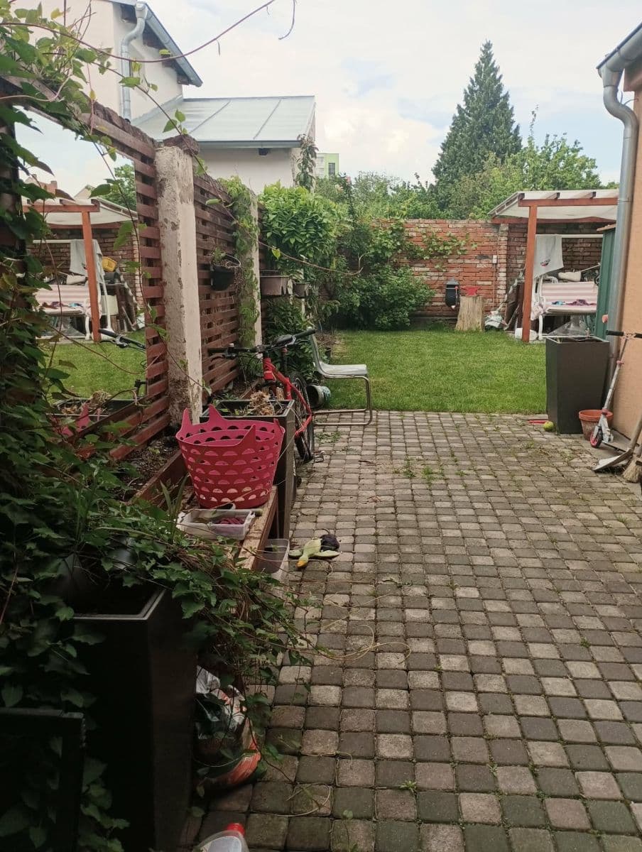 Predaj domu 135 m², pozemok 151 m², U hřiště, Brno, Jihomoravský kraj Predaj domu 135 m², pozemok 151 m², U hřiště, Brno, Jihomoravský kraj