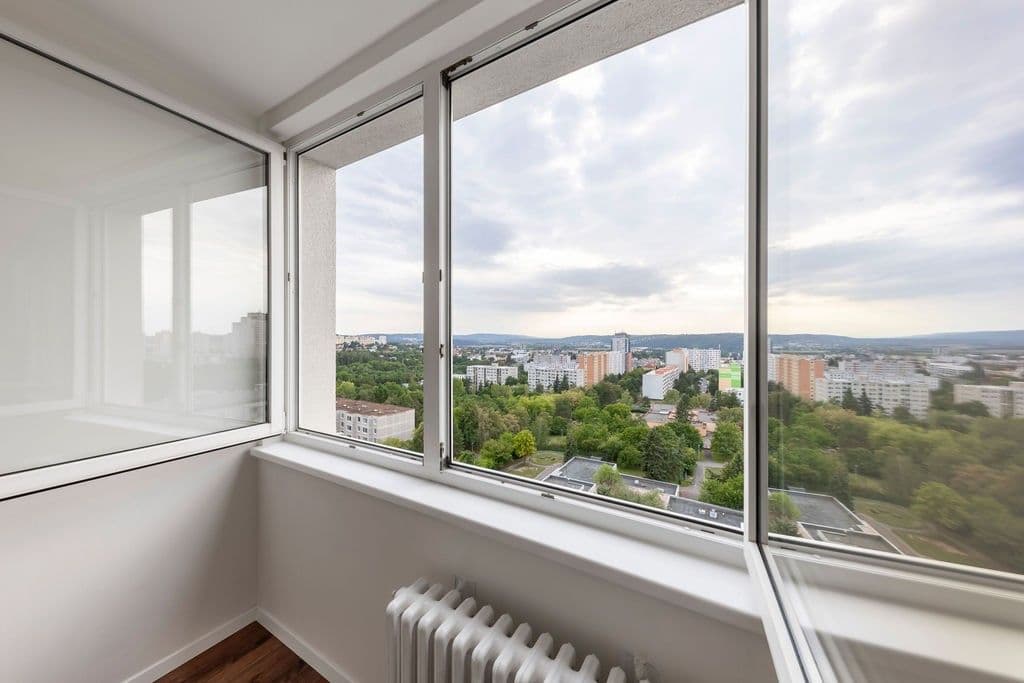 Predaj bytu 3-izbový 70 m², Poljanovova, Praha, Praha Predaj bytu 3-izbový 70 m², Poljanovova, Praha, Praha