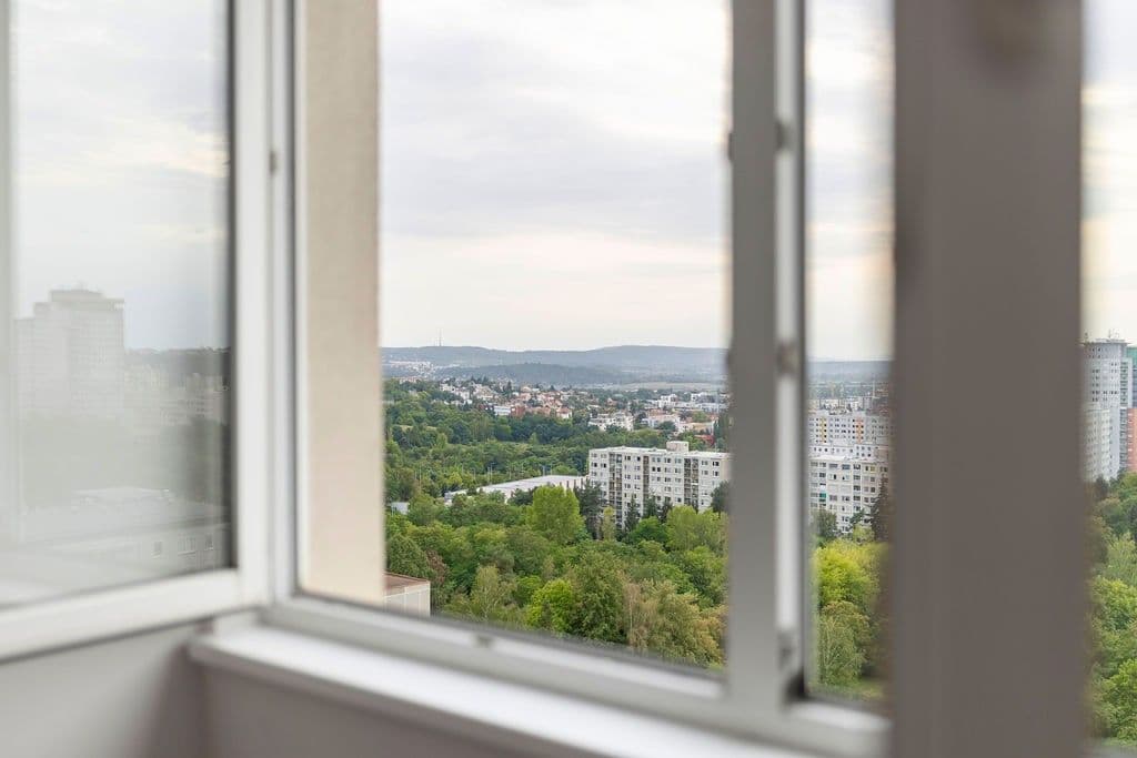 Predaj bytu 3-izbový 70 m², Poljanovova, Praha, Praha Predaj bytu 3-izbový 70 m², Poljanovova, Praha, Praha