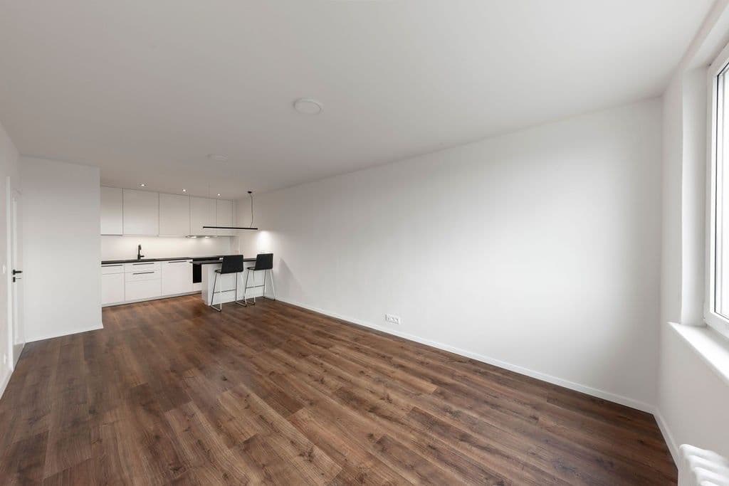 Predaj bytu 3-izbový 70 m², Poljanovova, Praha, Praha Predaj bytu 3-izbový 70 m², Poljanovova, Praha, Praha