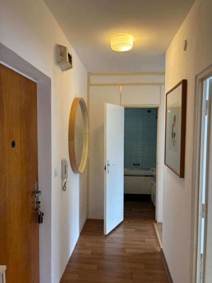 Predaj bytu 1-izbový 39 m², Minická, Praha, Praha Predaj bytu 1-izbový 39 m², Minická, Praha, Praha