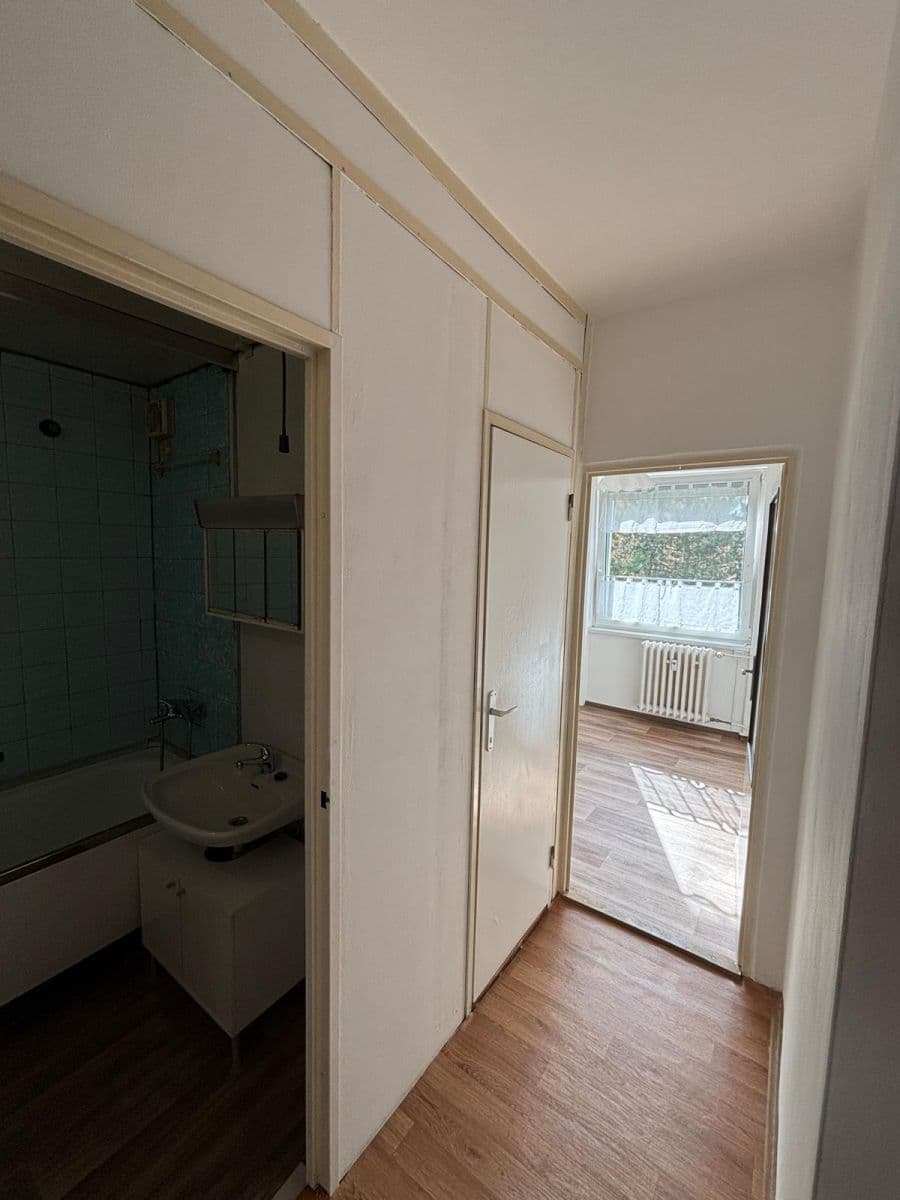 Predaj bytu 1-izbový 39 m², Minická, Praha, Praha Predaj bytu 1-izbový 39 m², Minická, Praha, Praha