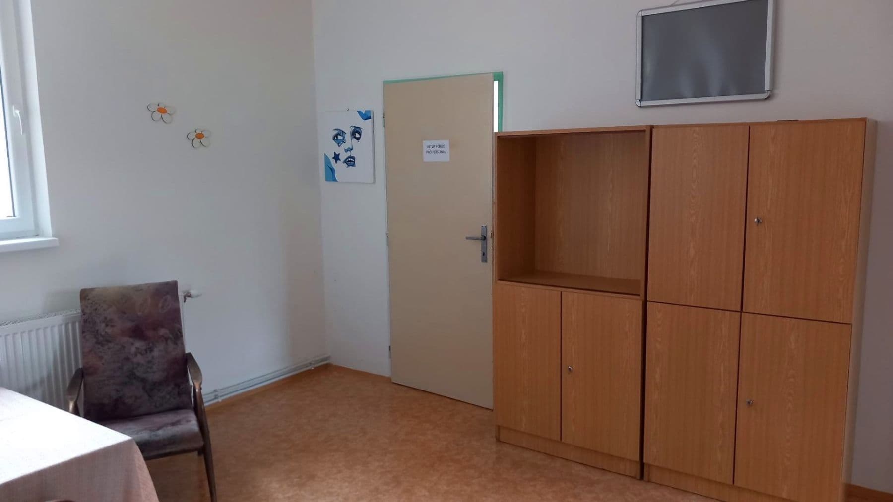 Prenájom nebytového priestoru 95 m², Aloisina výšina, Liberec, Liberecký kraj Prenájom nebytového priestoru 95 m², Aloisina výšina, Liberec, Liberecký kraj