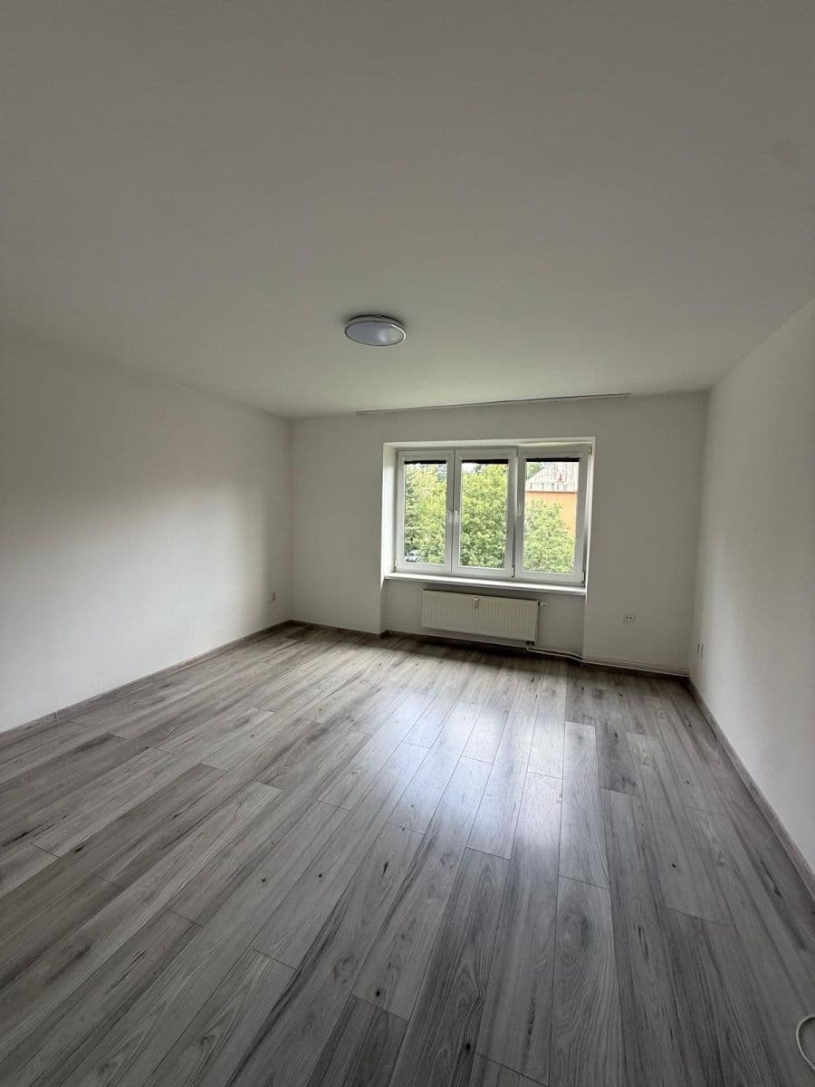 Prenájom bytu 2-izbový 52 m², Dvouletky, Ostrava, Moravskoslezský kraj Prenájom bytu 2-izbový 52 m², Dvouletky, Ostrava, Moravskoslezský kraj