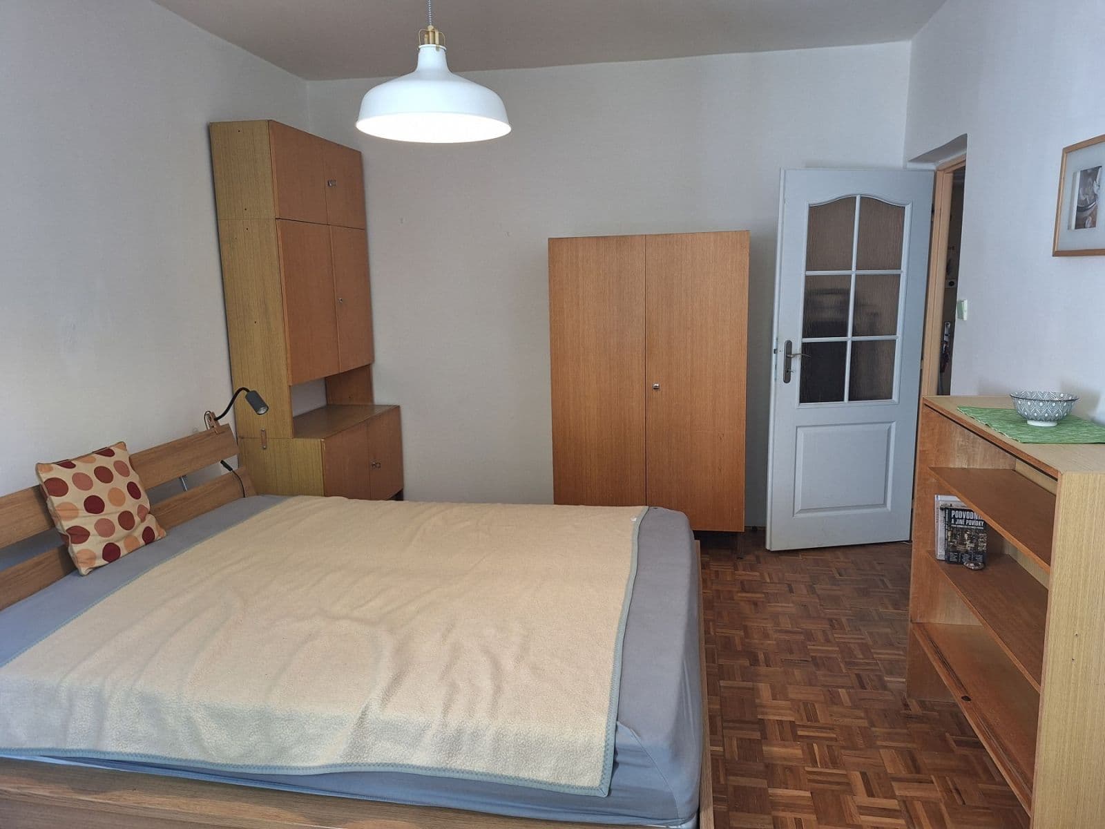 Prenájom bytu 1-izbový 38 m², Volavkova, Praha, Praha Prenájom bytu 1-izbový 38 m², Volavkova, Praha, Praha