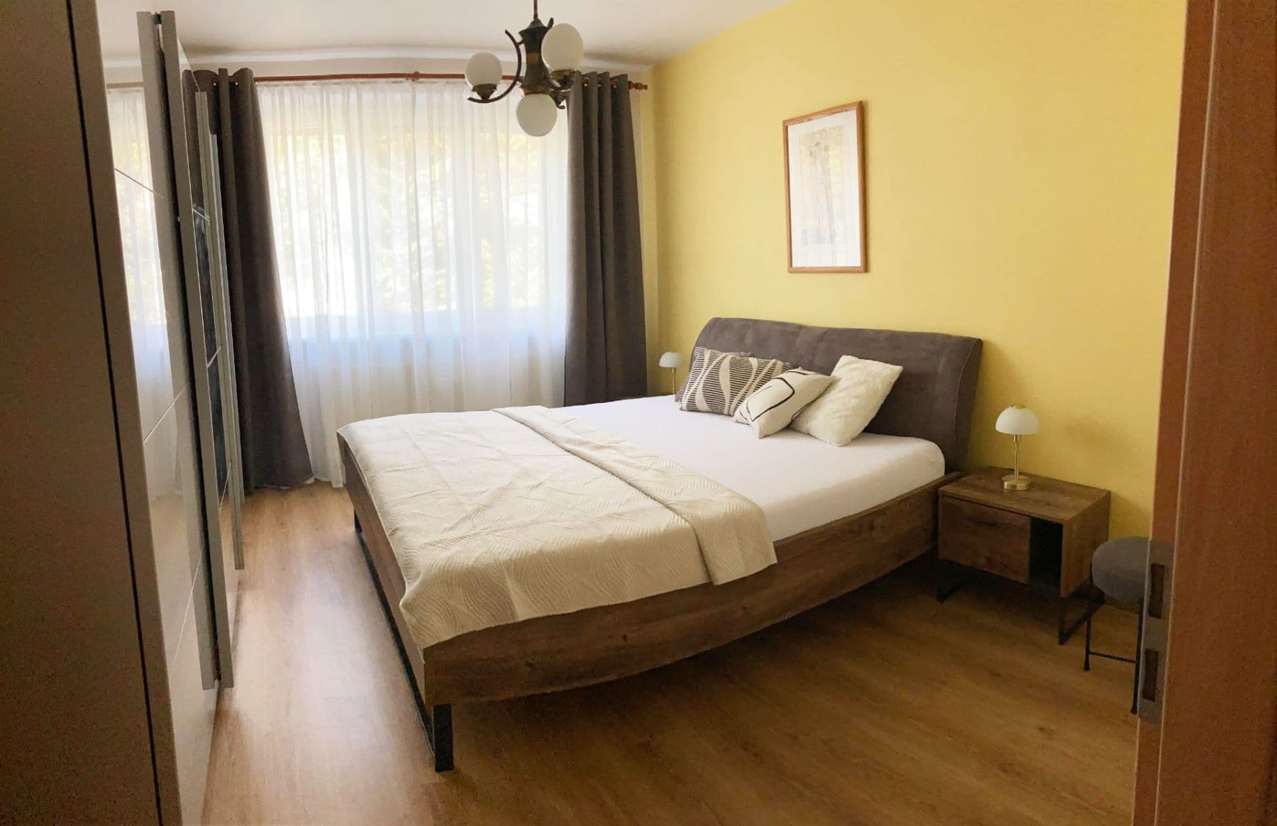 Prenájom bytu 3-izbový 70 m², Ďurgalova, Nové Mesto, Bratislavský kraj Prenájom bytu 3-izbový 70 m², Ďurgalova, Nové Mesto, Bratislavský kraj
