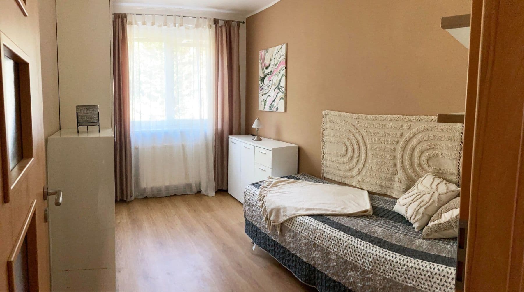 Prenájom bytu 3-izbový 70 m², Ďurgalova, Nové Mesto, Bratislavský kraj Prenájom bytu 3-izbový 70 m², Ďurgalova, Nové Mesto, Bratislavský kraj