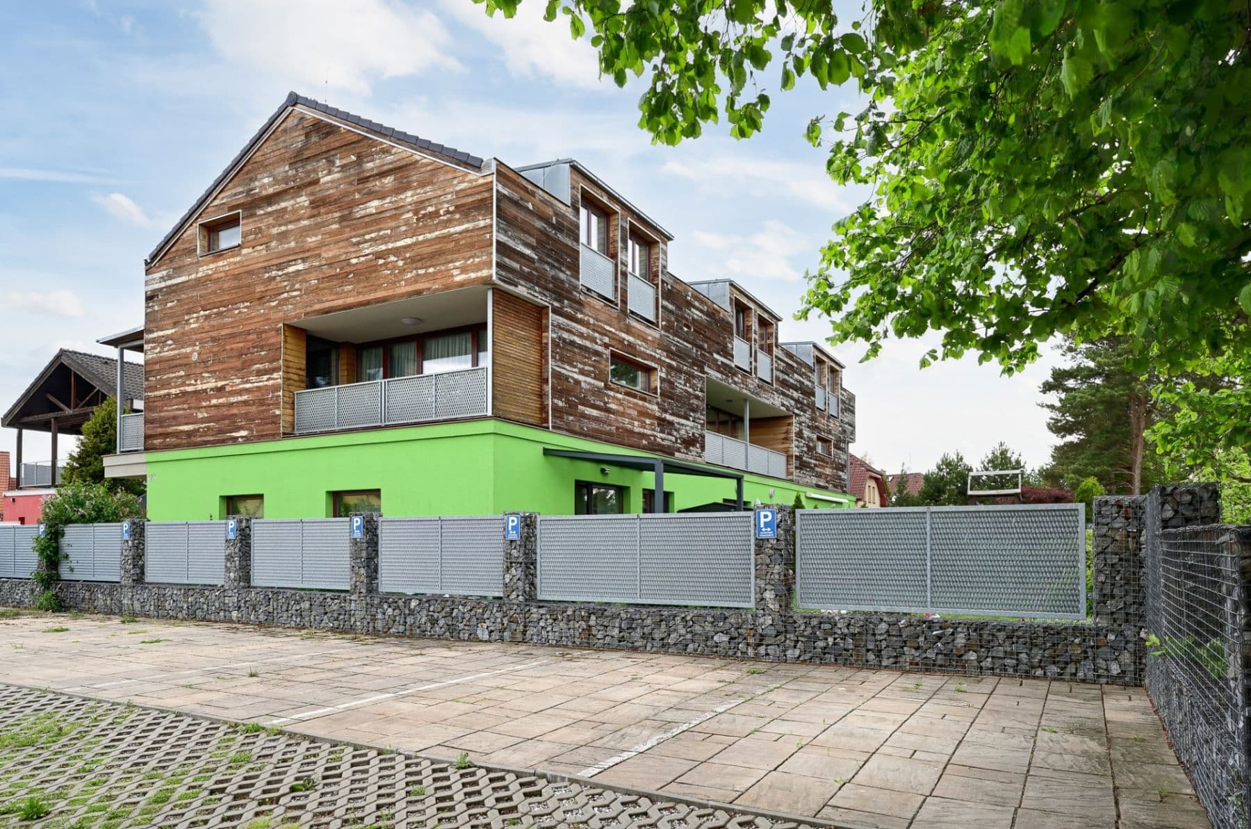 Predaj bytu 4-izbový 141 m², Sportovní, Jeneč, Středočeský kraj Predaj bytu 4-izbový 141 m², Sportovní, Jeneč, Středočeský kraj