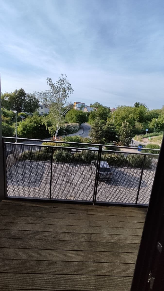 Prenájom bytu 1-izbový 38 m², U Boroviček, Praha, Praha Prenájom bytu 1-izbový 38 m², U Boroviček, Praha, Praha