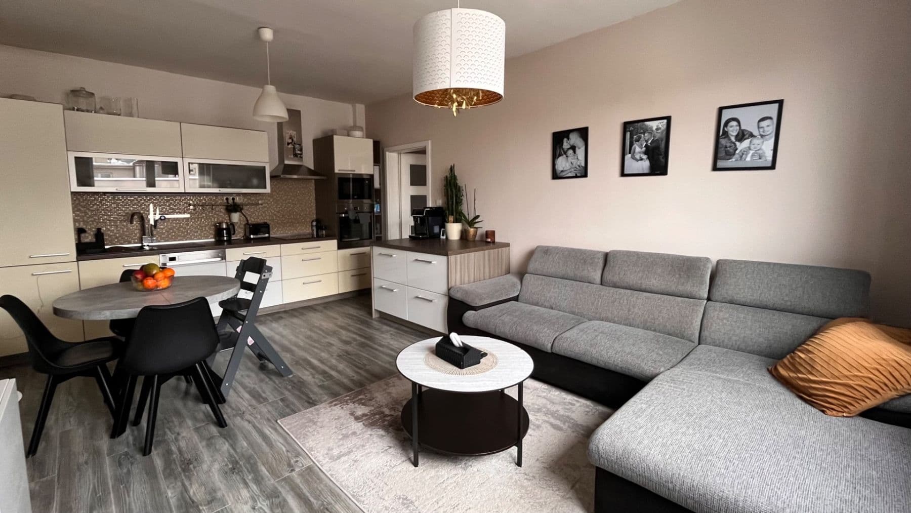 Predaj bytu 3-izbový 79 m², Osvoboditelů, Louny, Ústecký kraj Predaj bytu 3-izbový 79 m², Osvoboditelů, Louny, Ústecký kraj
