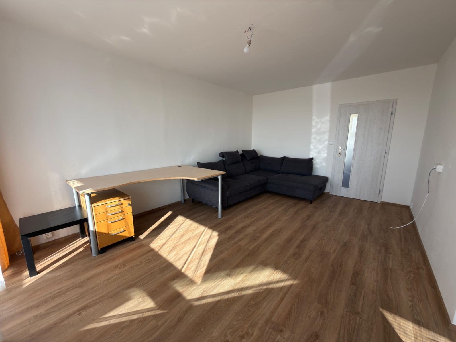 Prenájom bytu 3-izbový 75 m², Chotovická, Praha, Praha Prenájom bytu 3-izbový 75 m², Chotovická, Praha, Praha