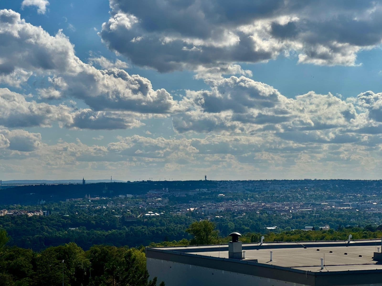Prenájom bytu 3-izbový 75 m², Chotovická, Praha, Praha Prenájom bytu 3-izbový 75 m², Chotovická, Praha, Praha
