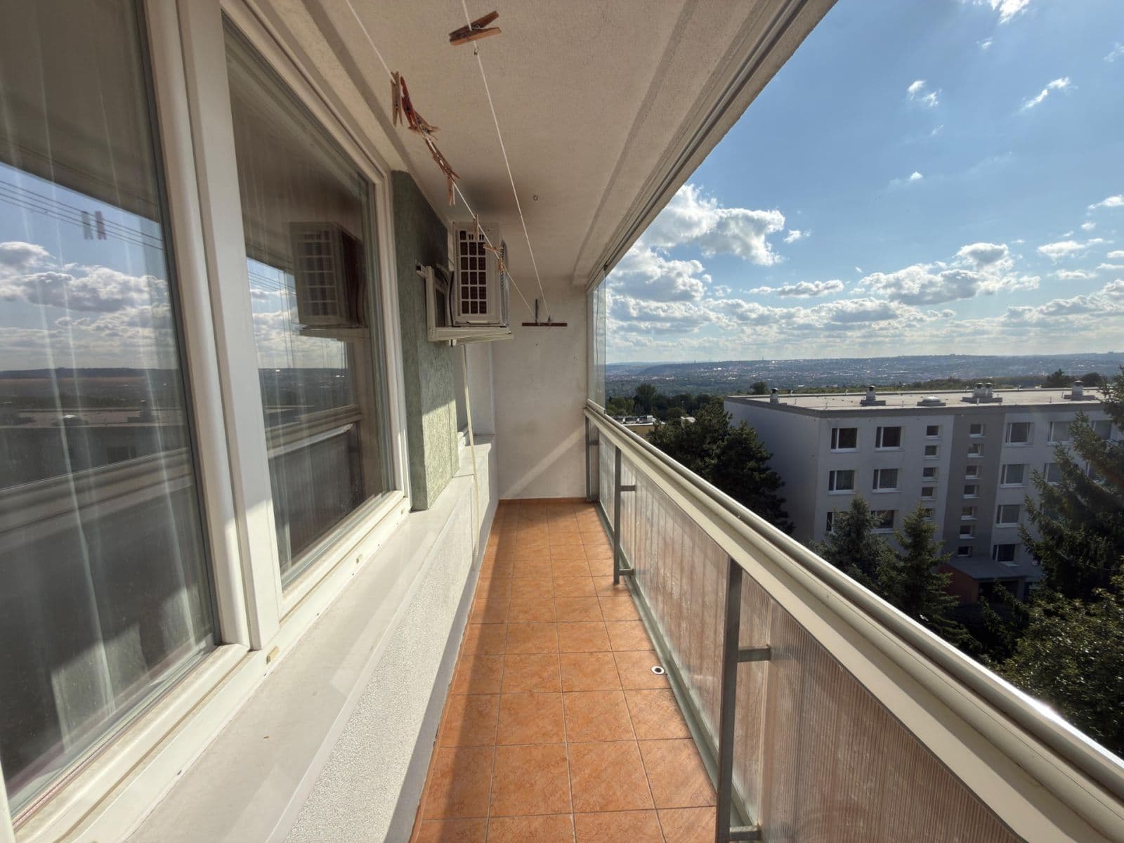 Prenájom bytu 3-izbový 75 m², Chotovická, Praha, Praha Prenájom bytu 3-izbový 75 m², Chotovická, Praha, Praha