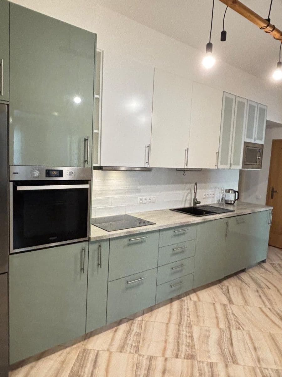Predaj bytu 4-izbový 94 m², Mahenova, Praha, Praha Predaj bytu 4-izbový 94 m², Mahenova, Praha, Praha