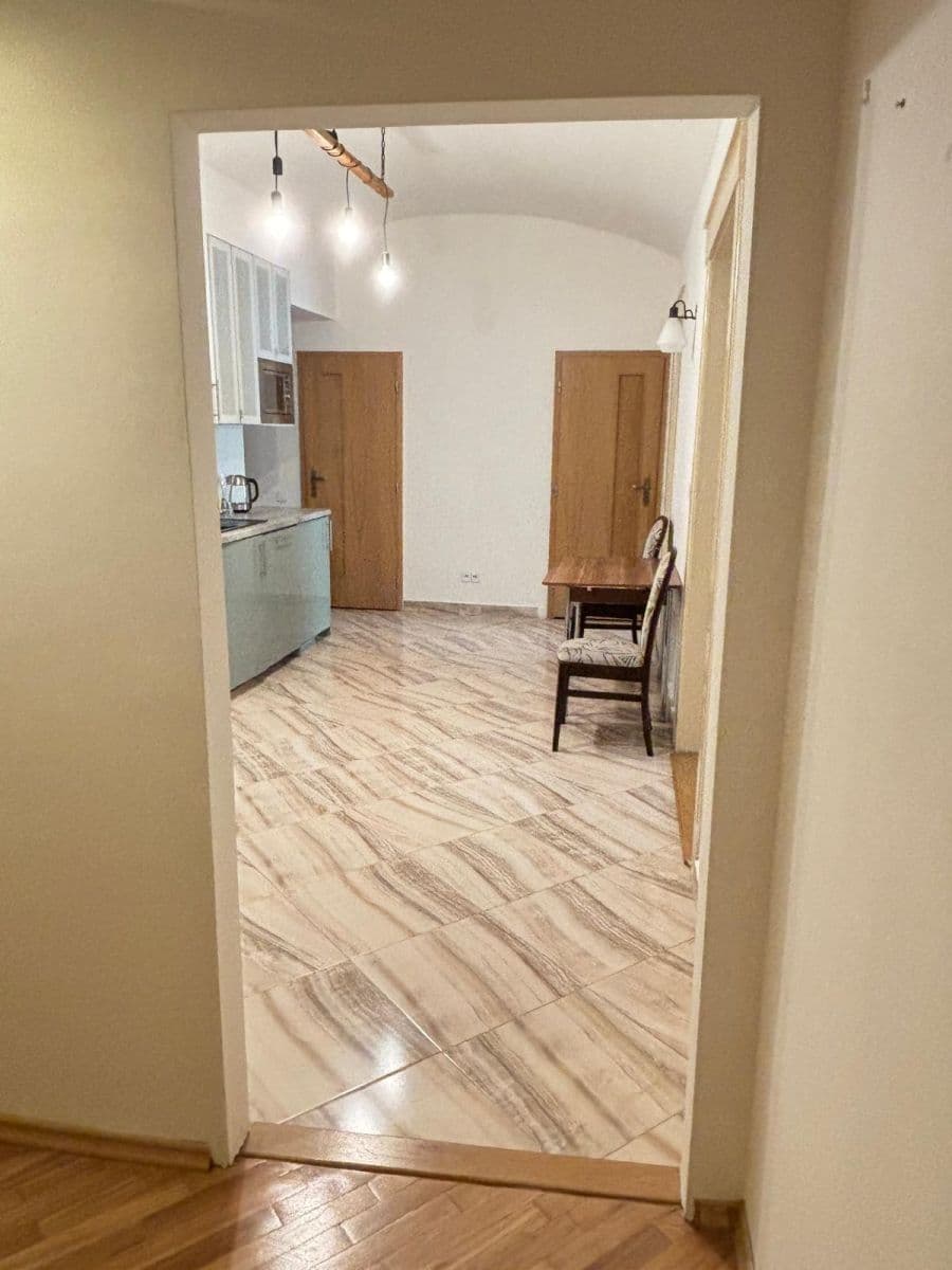 Predaj bytu 4-izbový 94 m², Mahenova, Praha, Praha Predaj bytu 4-izbový 94 m², Mahenova, Praha, Praha