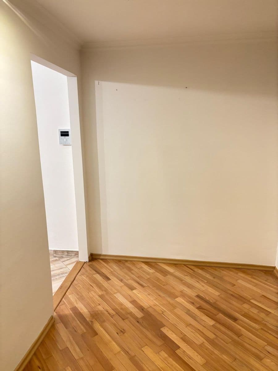 Predaj bytu 4-izbový 94 m², Mahenova, Praha, Praha Predaj bytu 4-izbový 94 m², Mahenova, Praha, Praha