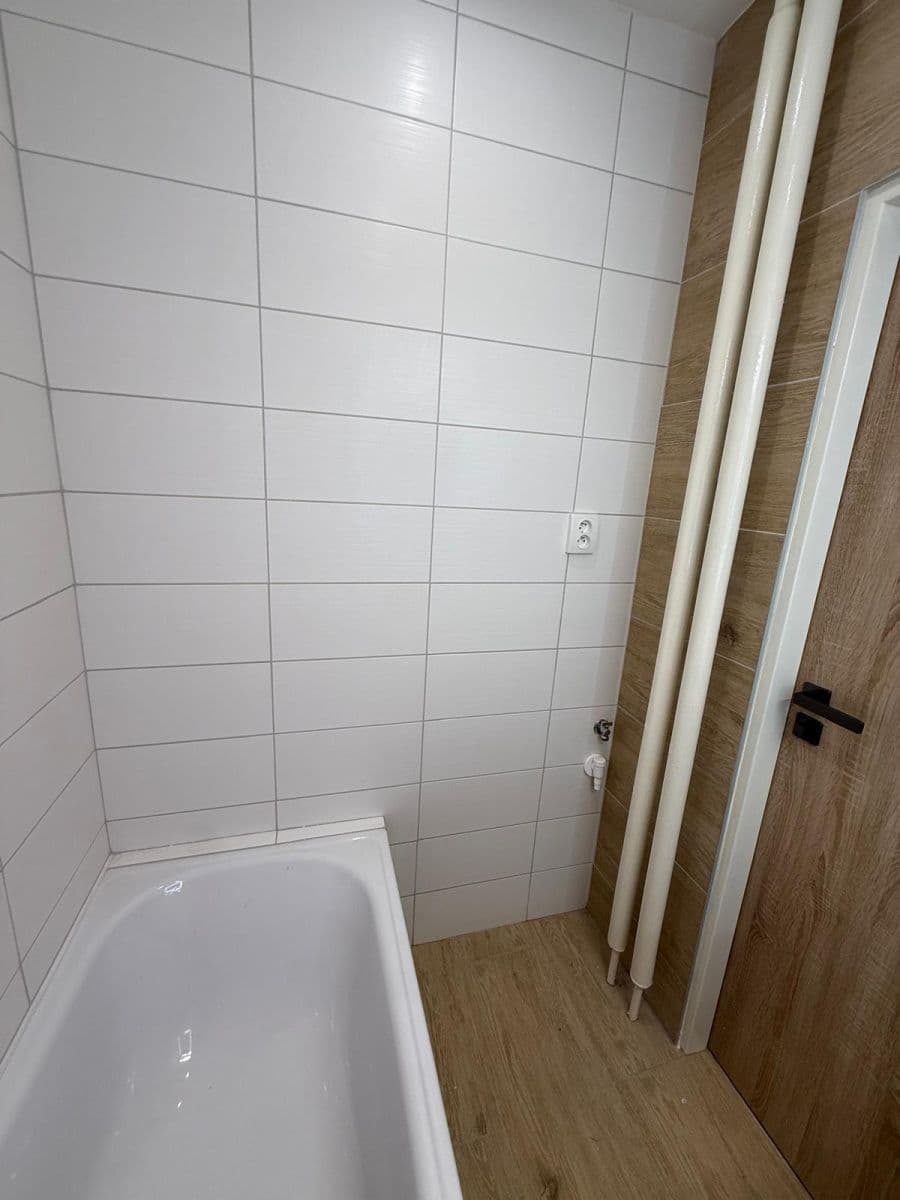 Prenájom bytu 2-izbový 56 m², Provaznická, Ostrava, Moravskoslezský kraj Prenájom bytu 2-izbový 56 m², Provaznická, Ostrava, Moravskoslezský kraj