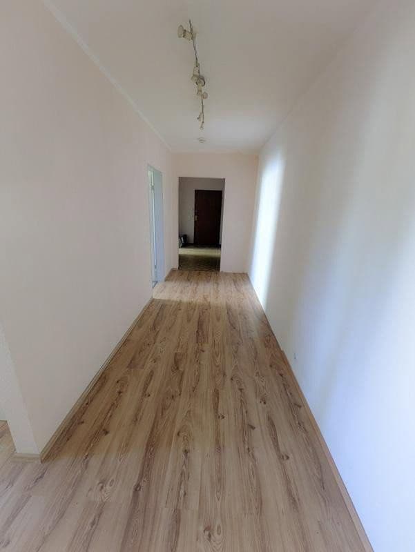 Predaj bytu 3-izbový 96 m², Bergwaldstraße 14, Rohrdorf, Bádensko-Wurttembersko Predaj bytu 3-izbový 96 m², Bergwaldstraße 14, Rohrdorf, Bádensko-Wurttembersko