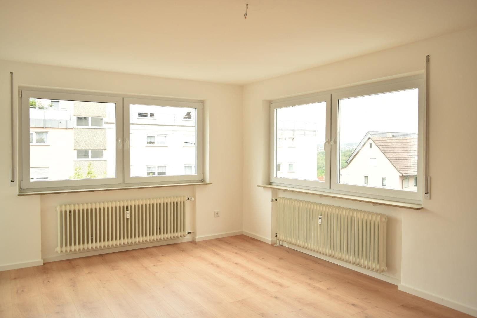 Predaj bytu 3-izbový 75 m², Leonberg, Bádensko-Wurttembersko Predaj bytu 3-izbový 75 m², Leonberg, Bádensko-Wurttembersko