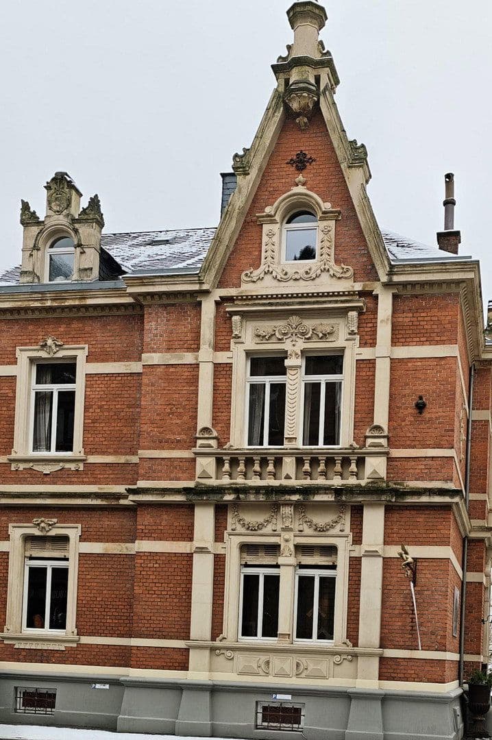 Predaj domu 370 m², pozemok 920 m², Idar-Oberstein, Porýnie-Falcko Predaj domu 370 m², pozemok 920 m², Idar-Oberstein, Porýnie-Falcko