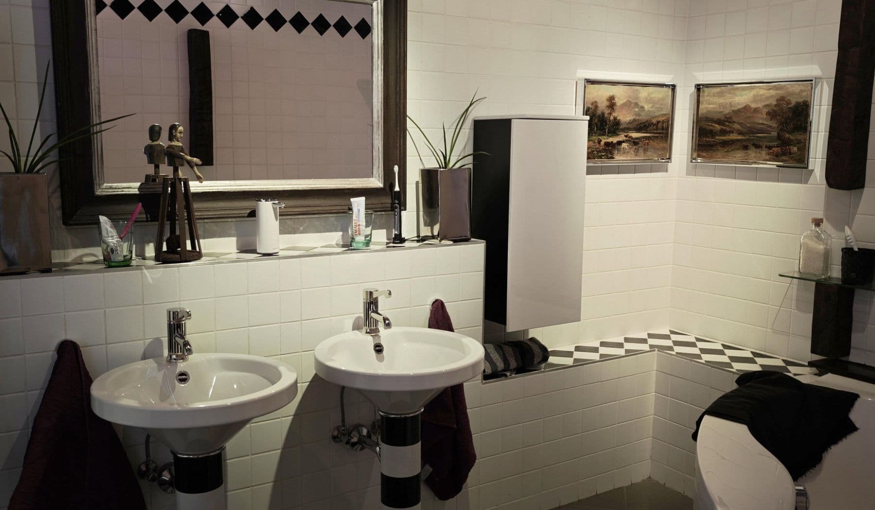 Predaj domu 370 m², pozemok 920 m², Idar-Oberstein, Porýnie-Falcko Predaj domu 370 m², pozemok 920 m², Idar-Oberstein, Porýnie-Falcko