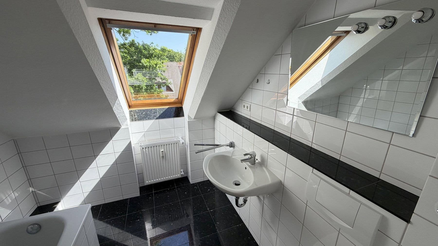 Prenájom bytu 2-izbový 48 m², Hamburg, Hamburg Prenájom bytu 2-izbový 48 m², Hamburg, Hamburg