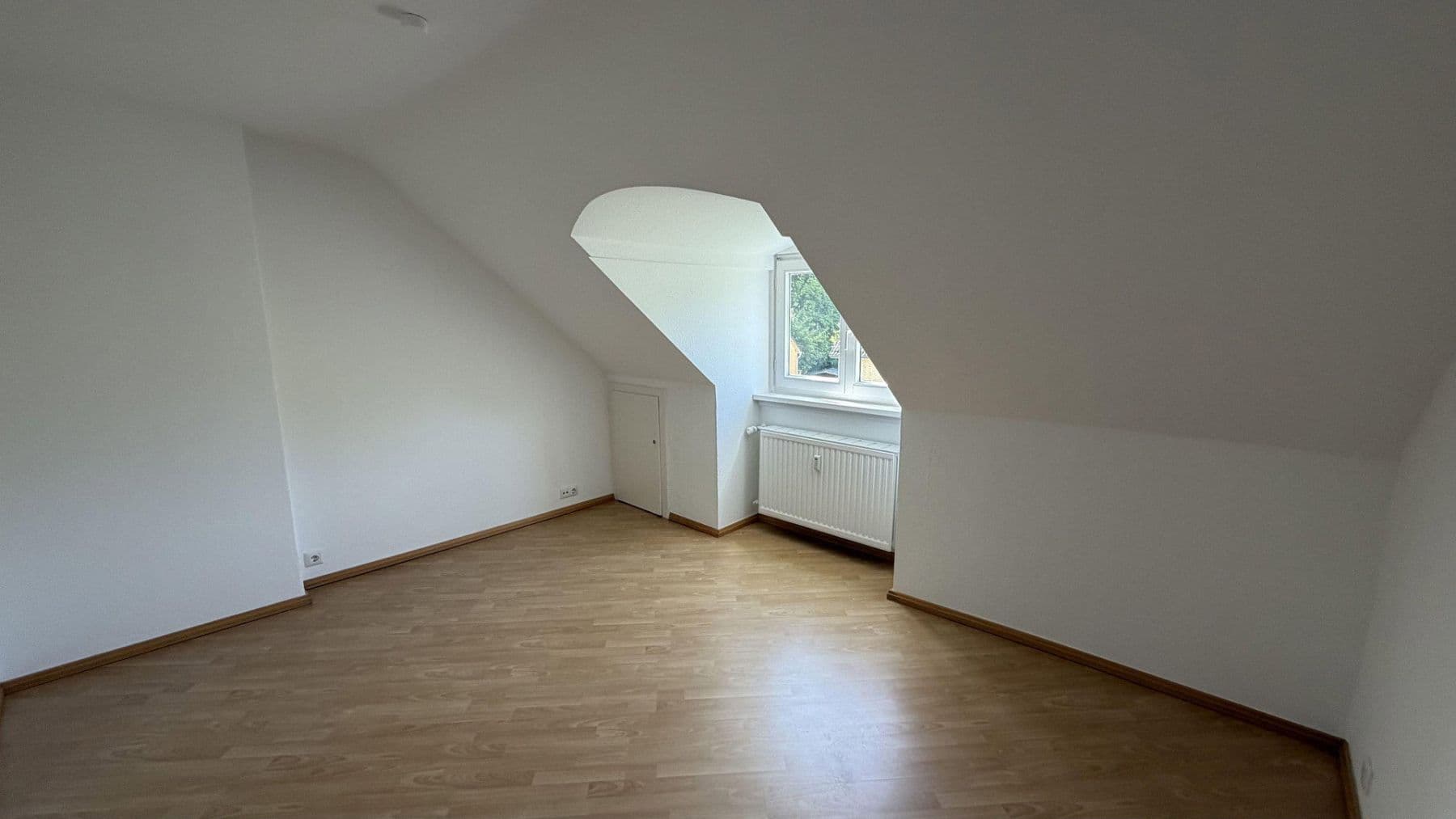 Prenájom bytu 2-izbový 48 m², Hamburg, Hamburg Prenájom bytu 2-izbový 48 m², Hamburg, Hamburg