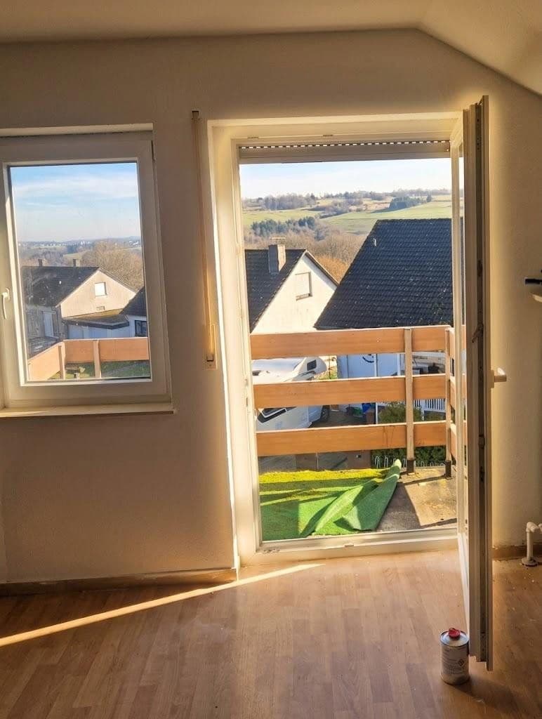 Prenájom bytu 140 m², Vinningen, Porýnie-Falcko Prenájom bytu 140 m², Vinningen, Porýnie-Falcko